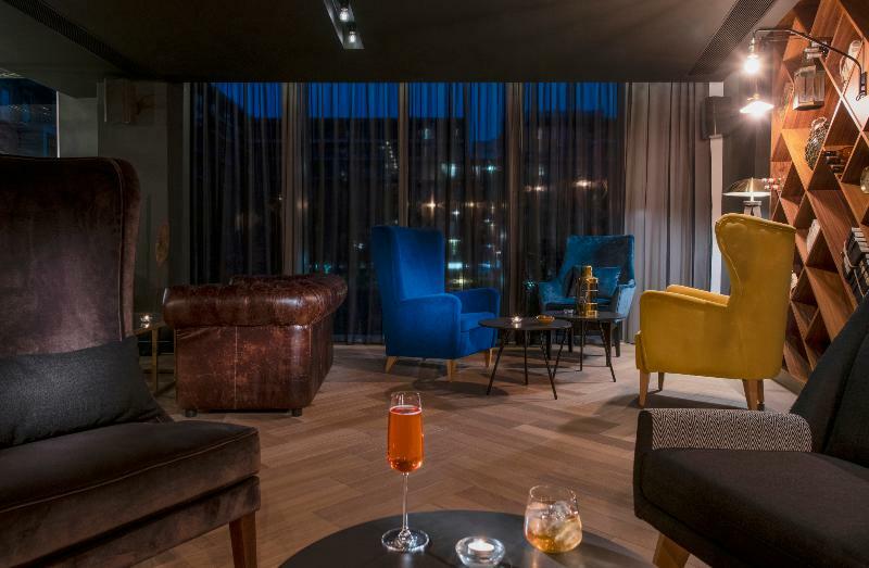 Lincoln Plaza Appartement Londen Buitenkant foto