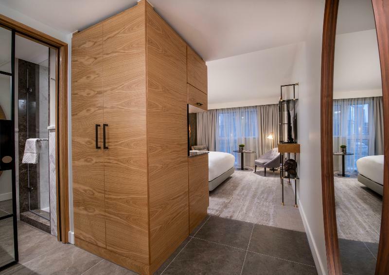 Lincoln Plaza Appartement Londen Buitenkant foto